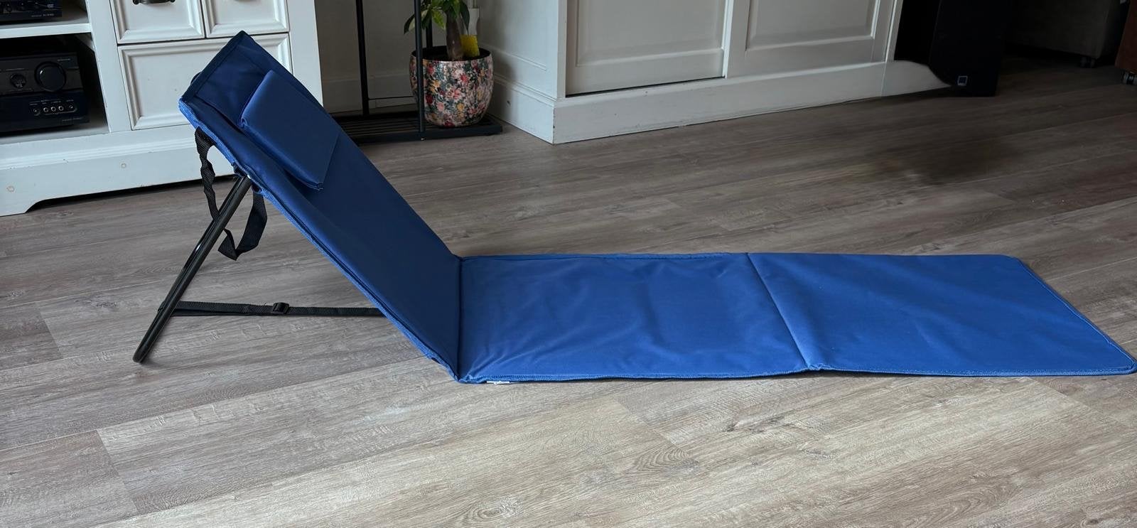 Verstelbare strandmat met rugleuning - Blauw (145x47 cm), Ophalen, Zo goed als nieuw, Overige materialen, Verstelbaar