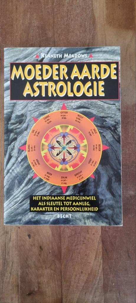 Moeder Aarde Astrologie - Indiaans Medicijnwiel, Gelezen, Achtergrond en Informatie, Kenneth Meadows, Astrologie