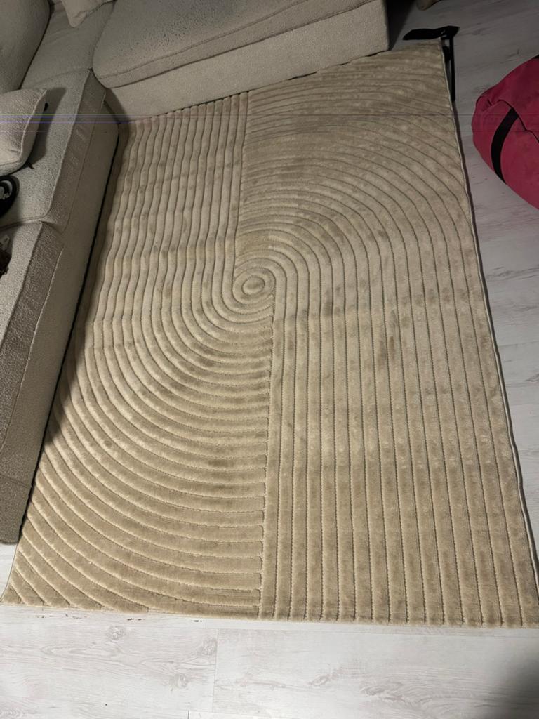 Mooie beige/zand tapijt, Huis en Inrichting, Stoffering | Tapijten en Kleden, Ophalen, Beige, 150 tot 200 cm, 200 cm of meer