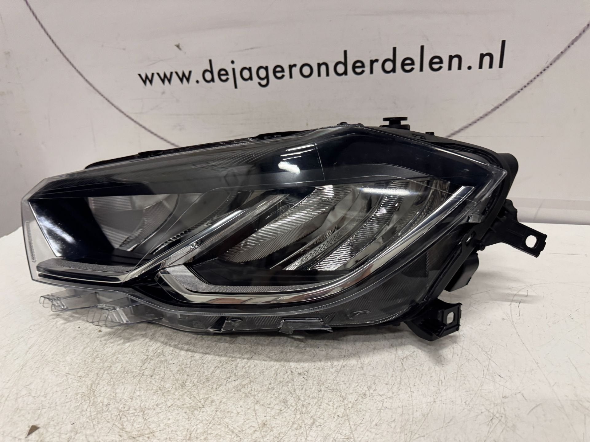 VOLKSWAGEN POLO 2G FACELIFT LED KOPLAMP LINKS 2G1941005D, Auto-onderdelen, Verlichting, Gebruikt, Volkswagen, Volkswagen AG, Berliner Ring 2
38440  Wolfsburg, DE