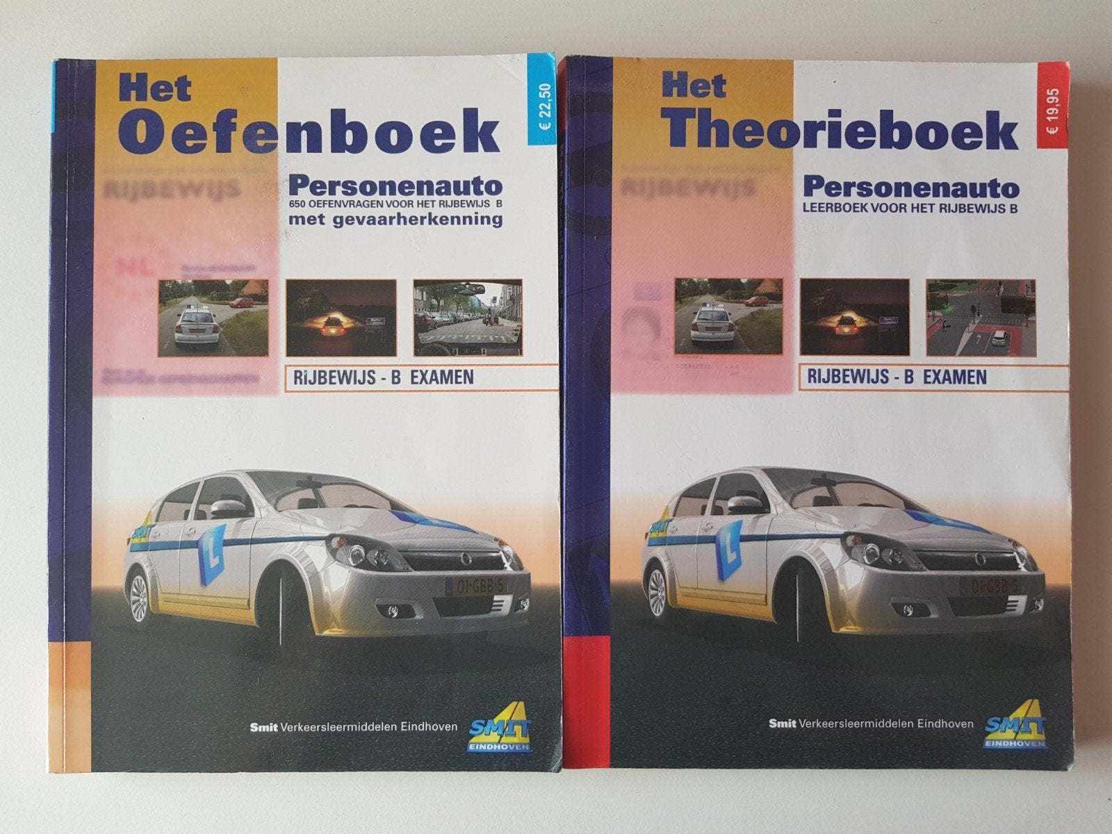 Theorieboek en Oefenboek Rijbewijs B Personenauto, Ophalen of Verzenden, Zo goed als nieuw, Overige niveaus, Smit Verkeersleermiddelen Eindhoven