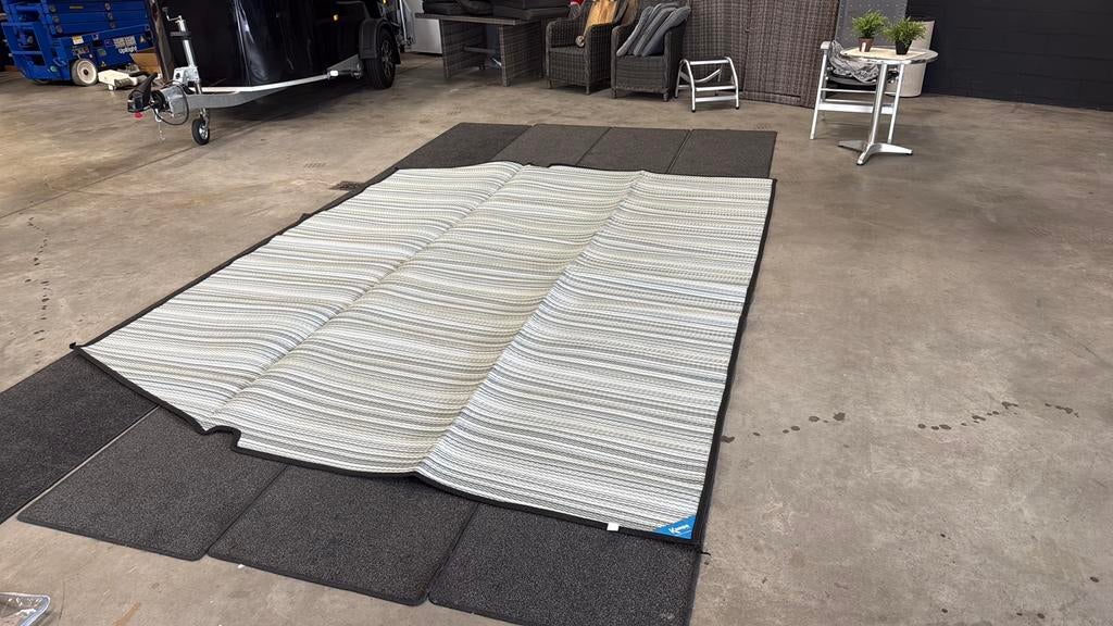 Kampa ademend tenttapijt 340 - 260, Ophalen of Verzenden, Zo goed als nieuw