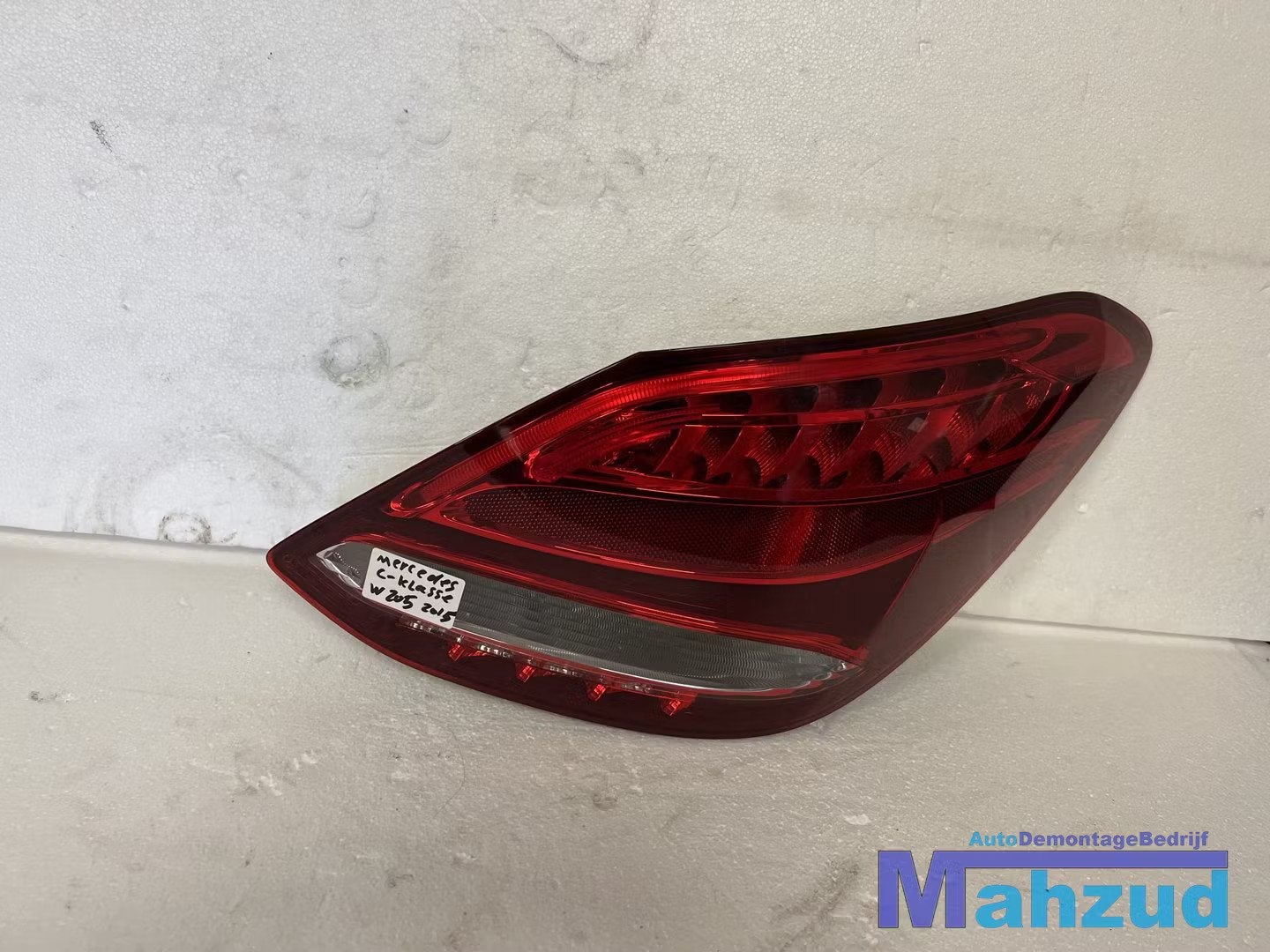 MERCEDES C-KLASSE W205 Sedan Rechts achterlicht 2013-2021, Auto-onderdelen, Gebruikt, Mercedes-Benz AG, Mercedes-Benz, Ophalen of Verzenden