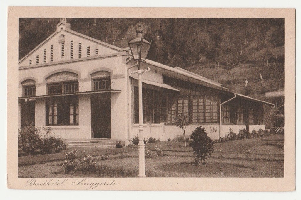Ned. Indië.  Badhotel Songgoriti.  Kuuroorden.  Java., Verzenden, Voor 1920, Ongelopen, Zuid-Holland