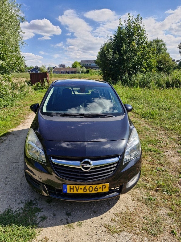Opel Meriva 1.4 Turbo Business 88KW 2016 Zwart, Voorwielaandrijving, Dealer onderhouden, Stof, 4 cilinders