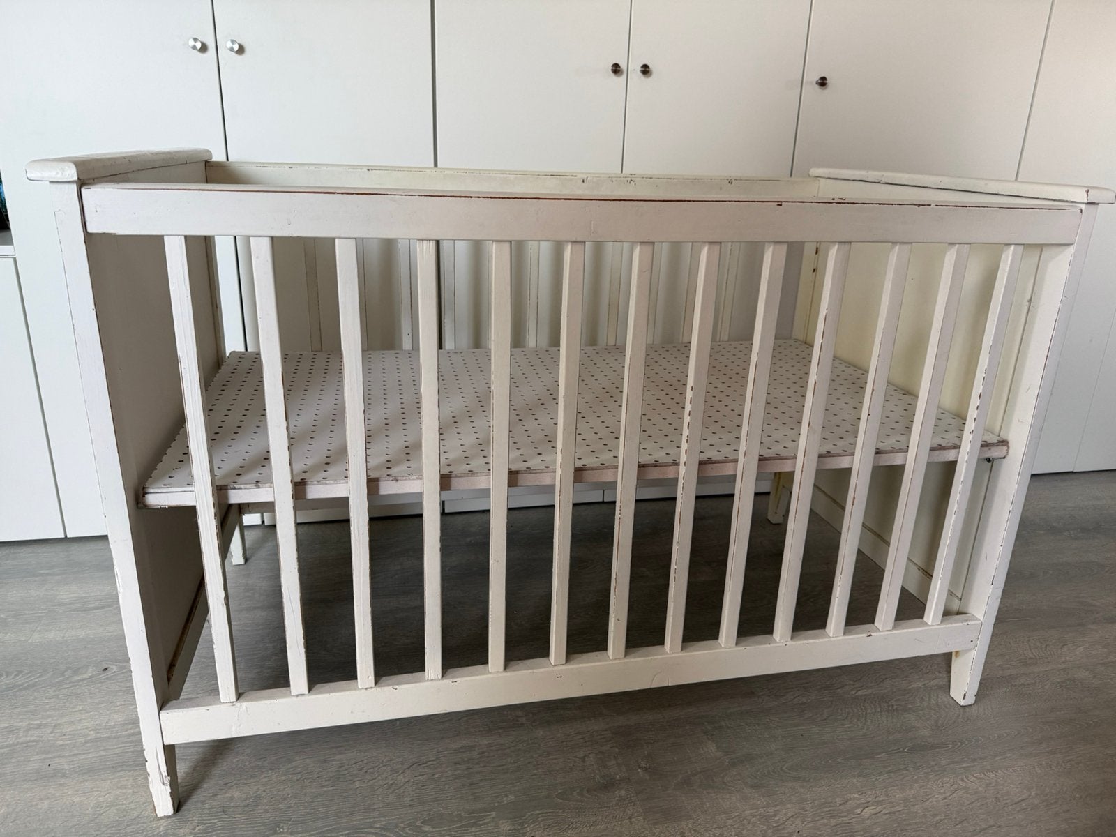 Gratis af te halen – brocante houten kinderbedje / opknapper, Ophalen, Gebruikt, Ledikant