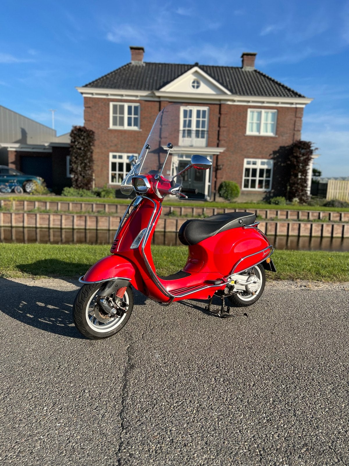 Vespa Sprint Geel Kenteken 54km/u - 29-12-2017, Fietsen en Brommers, Scooters | Vespa, Ophalen, Gebruikt, Overige modellen, Maximaal 45 km/u