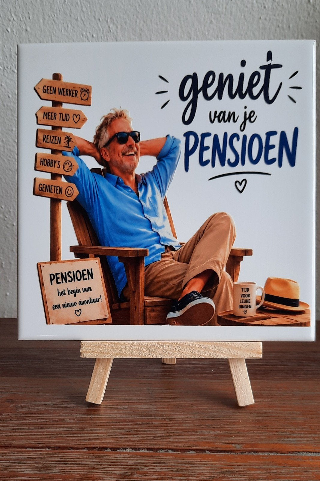 Tegel. Handmade. Pensioen man., Ophalen of Verzenden, Nieuw
