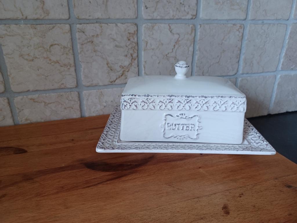 Decoratieve botervloot met dienblad - Wit/Grijs, Overige typen, Ophalen of Verzenden, Zo goed als nieuw, Steen/keramiek