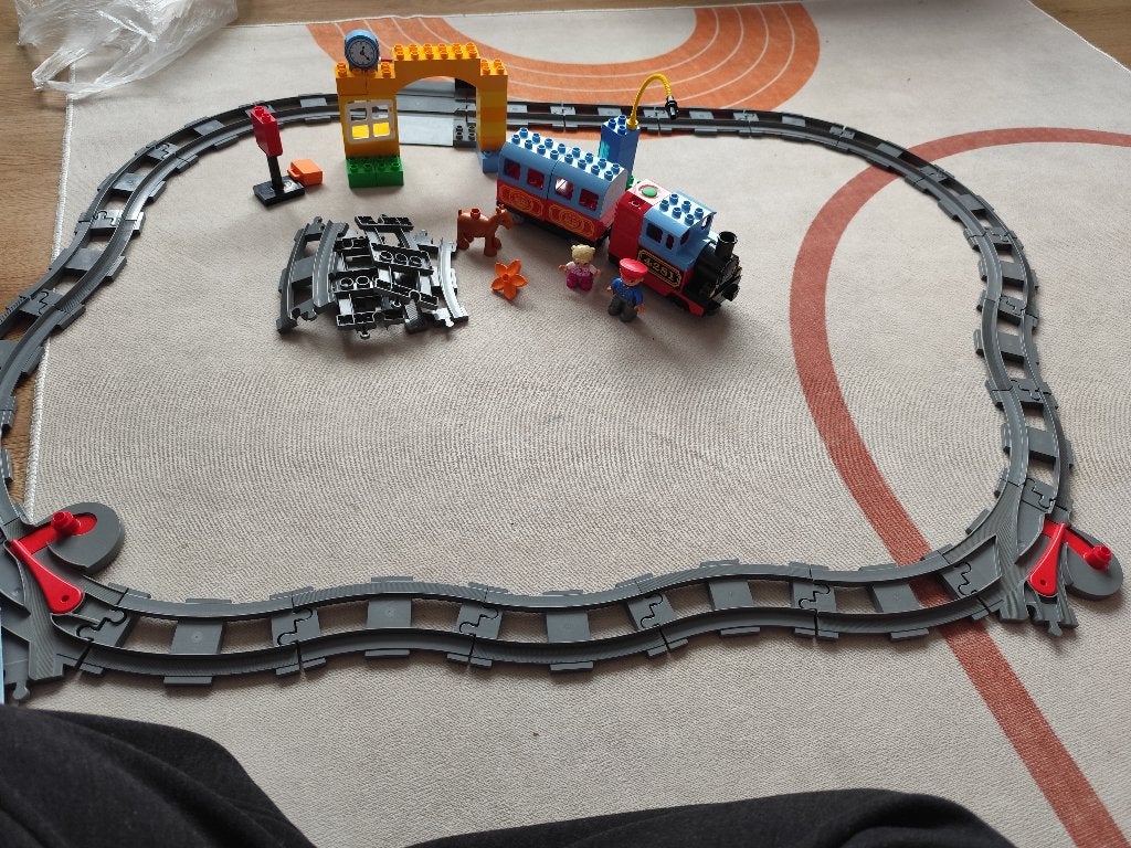 Lego duplo eerst trein + extra rails, Ophalen, Zo goed als nieuw, Compleet, Duplo