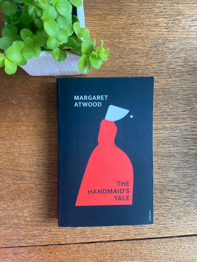 The Handmaid's Tale, Margaret Atwood, Margaret Atwood, Ophalen of Verzenden, Zo goed als nieuw, Nederland