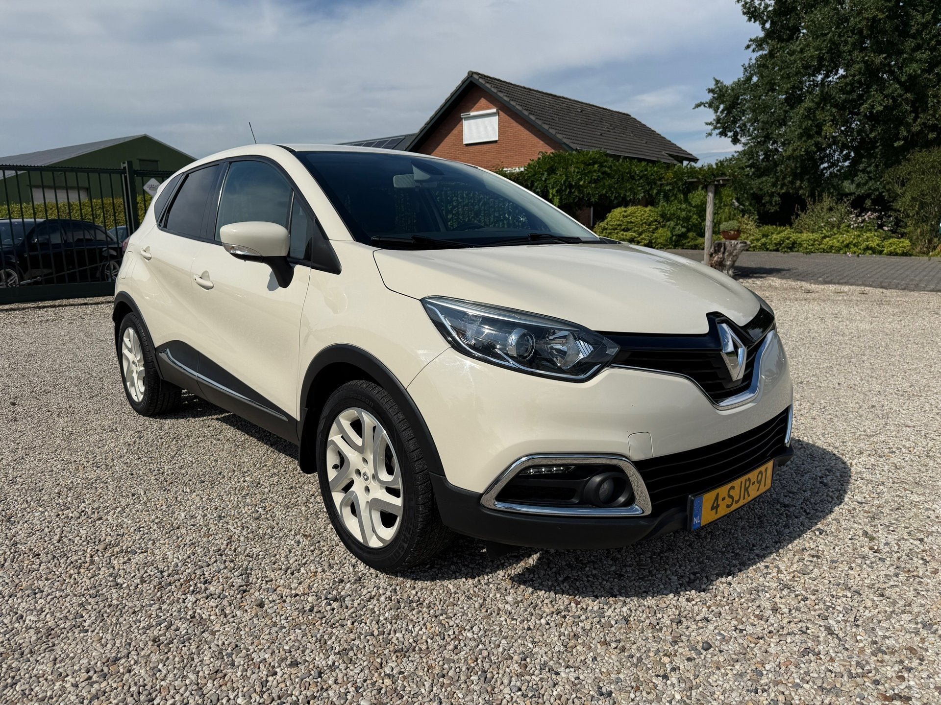 Foto 5 van Renault Captur 1.2 TCe Dynamique Automaat | Camera | Navi |
