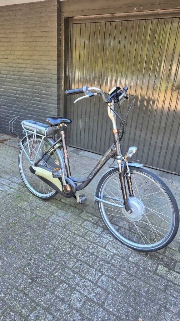 Batavus dames elektrische fiets, Ophalen, Minder dan 30 km per accu, Gebruikt, Batavus