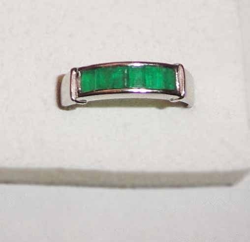 Ring Smaragd witgoud strak modern, Overige kleuren, Verzenden, Met edelsteen, Dame