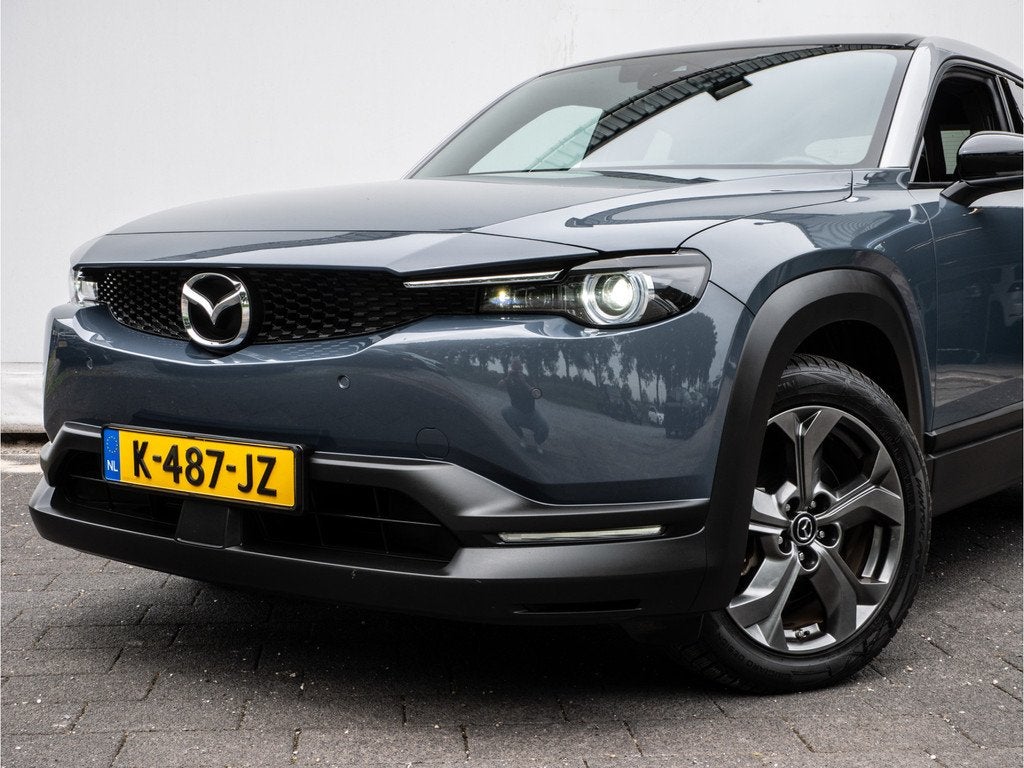 Mazda MX-30 e-SkyActiv 145 First Edition 36 kWh SOH 91% Head, Auto's, Mazda, Gebruikt, 35 kWh, Met garantie (alle), Leder en Stof