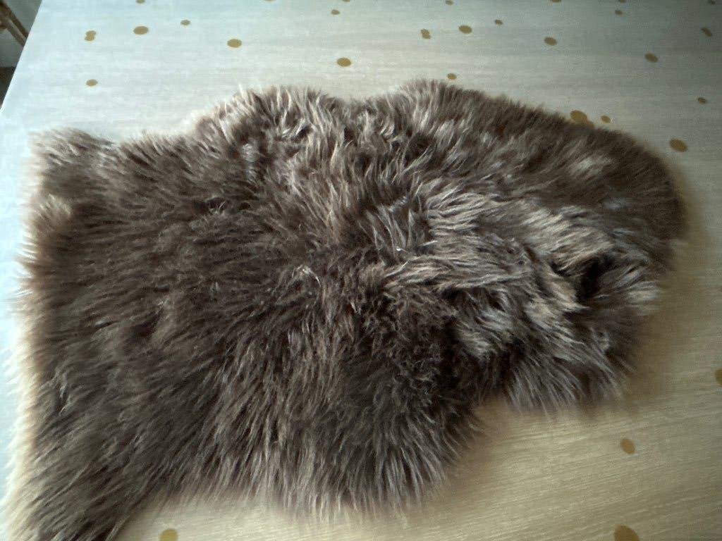Bruin schapenvachtje, decoratief en zacht, 70 cm, Textiel, 100 cm, Ophalen of Verzenden
