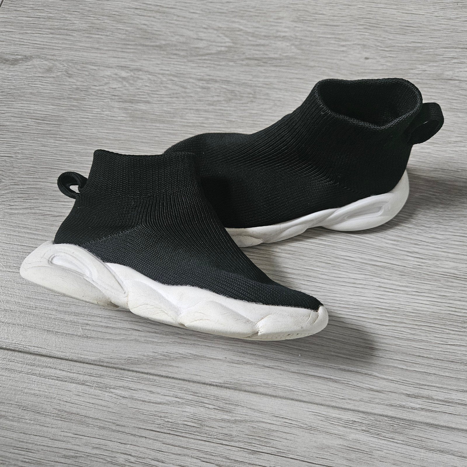 Kastopruiming: Fijne/handige zwarte sok sneakers maat 25, Ophalen of Verzenden, Jongen of Meisje, Schoenen