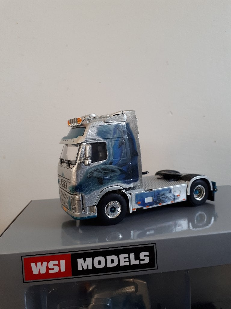 WSI Dinetra VOLVO FH3 special paint, Ophalen of Verzenden, Nieuw, Bus of Vrachtwagen, Wsi