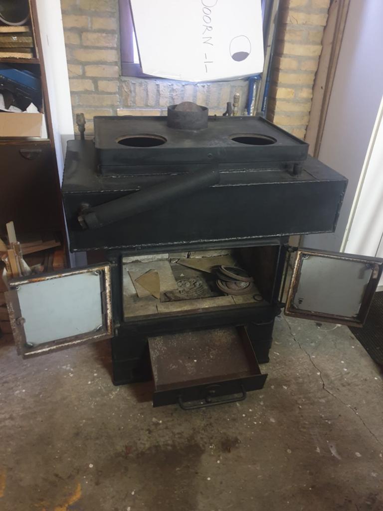 Hout CV Kachel ook te gebruiken voor zwembad/hottub/jacuzzi, Huis en Inrichting, Kachels, Ophalen, Gebruikt, Houtkachel, Vrijstaand