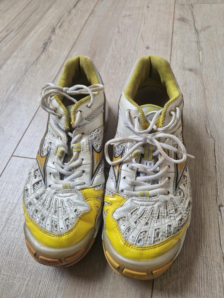 Mizuno fitness schoenen mt42, Ophalen of Verzenden, Zo goed als nieuw