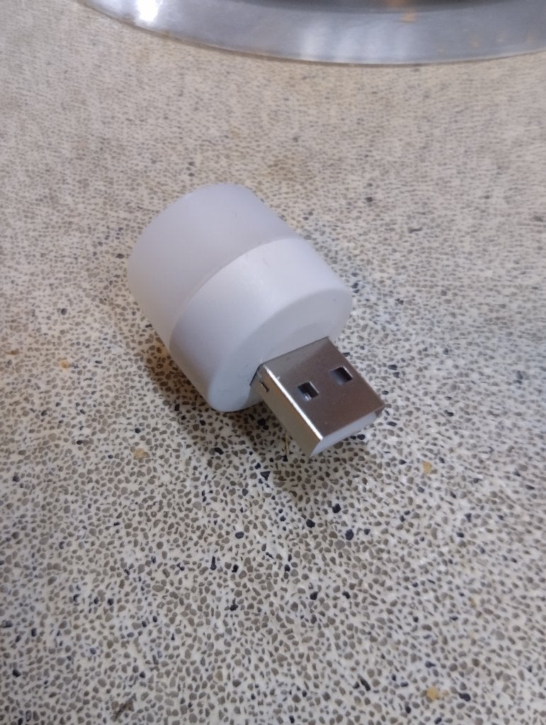 Te koop, Mini USB lampje., Ophalen of Verzenden, Nieuw, Kunststof, Overige fittingen