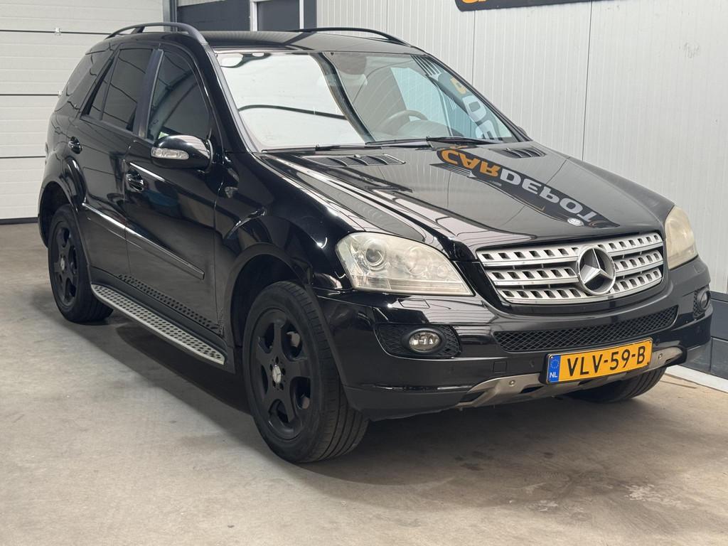 Mercedes-Benz M-klasse 280 CDI, Auto's, Automaat, Gebruikt, 190 pk, Leder en Stof