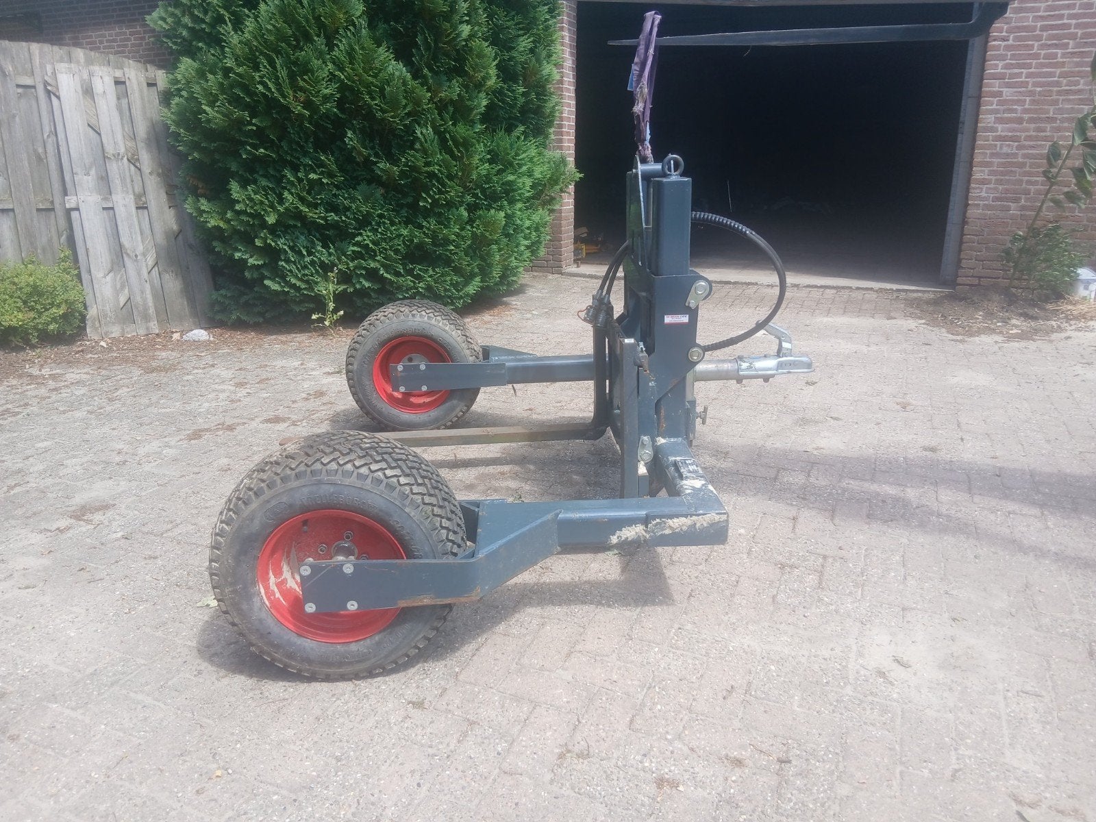 palletwagen shovel/ knikmops trekker, Ophalen
