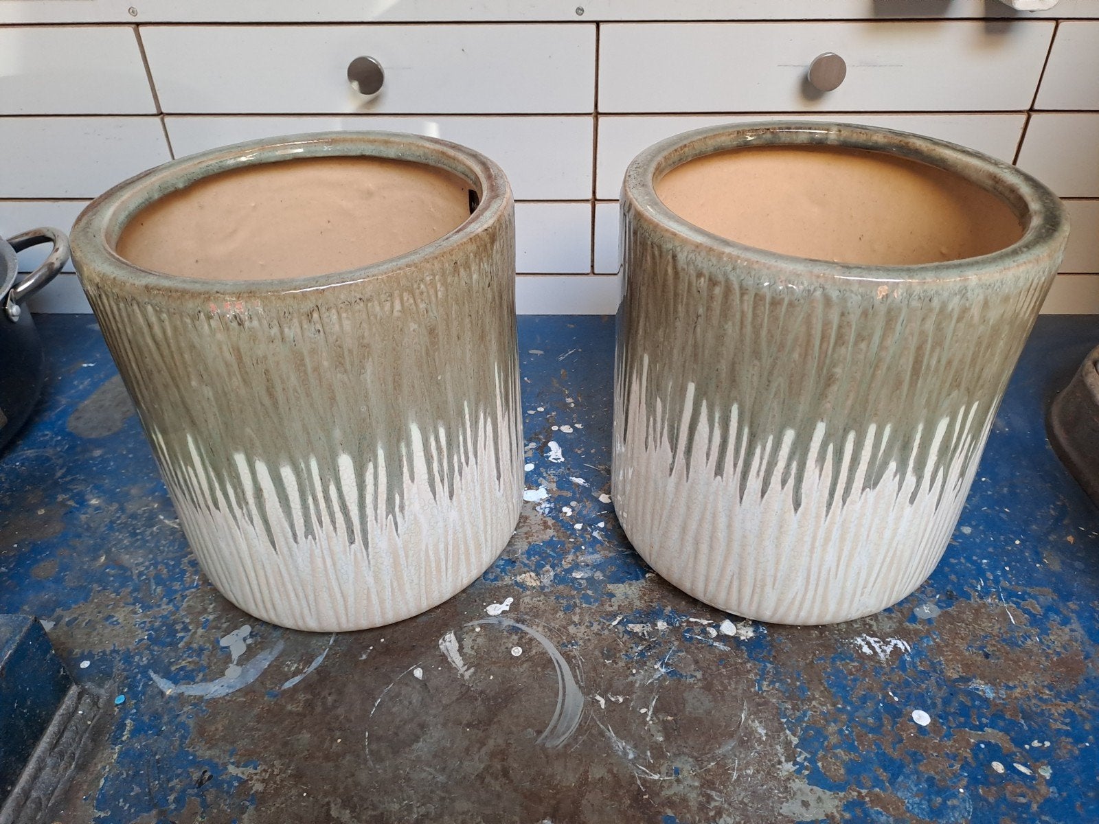 2 bloempotten, Tuin en Terras, Bloempotten, Ophalen, Rond, Aardewerk, Minder dan 40 cm