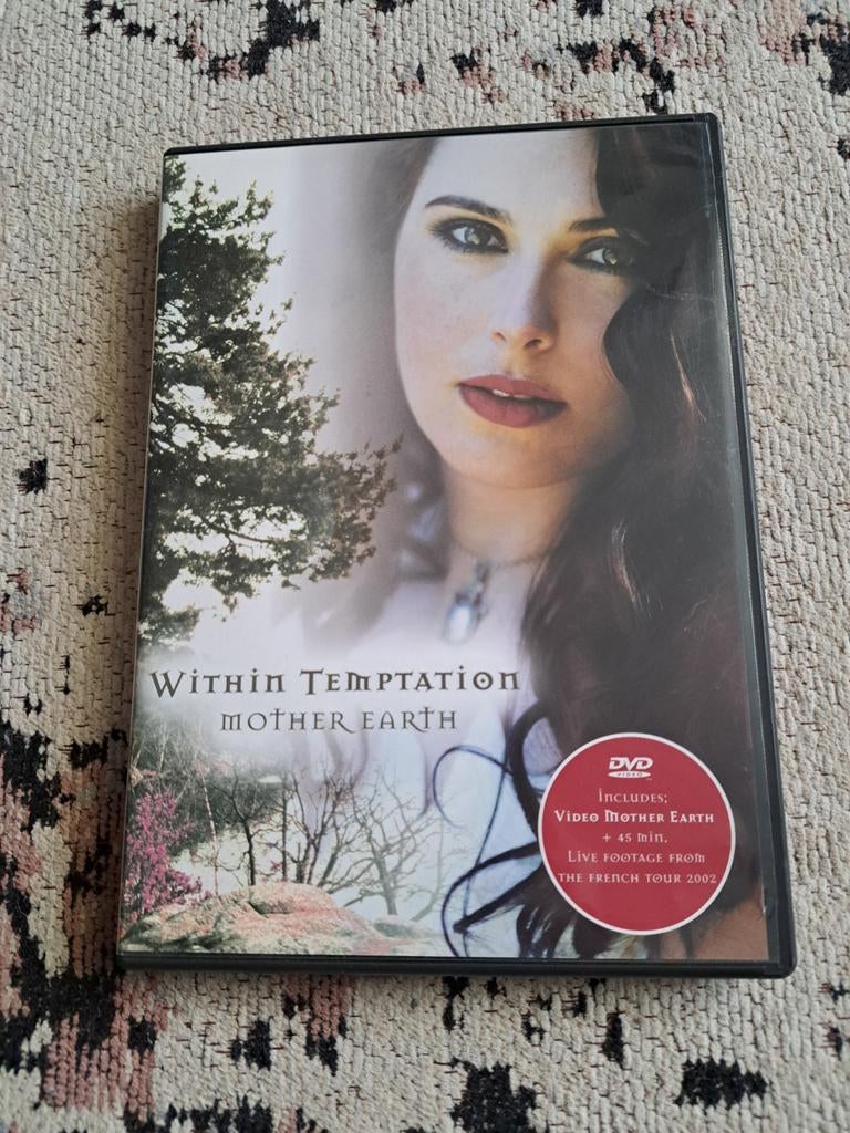 Within Temptation - Mother Earth DVD, Cd's en Dvd's, Dvd's | Muziek en Concerten, Alle leeftijden, Ophalen of Verzenden, Zo goed als nieuw
