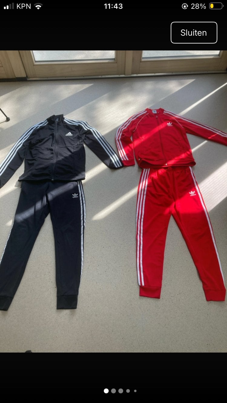 2 adidas trainingspakken rood en zwart 158/164, Kinderen en Baby's, Ophalen of Verzenden, Gebruikt, Jongen, Sport- of Zwemkleding