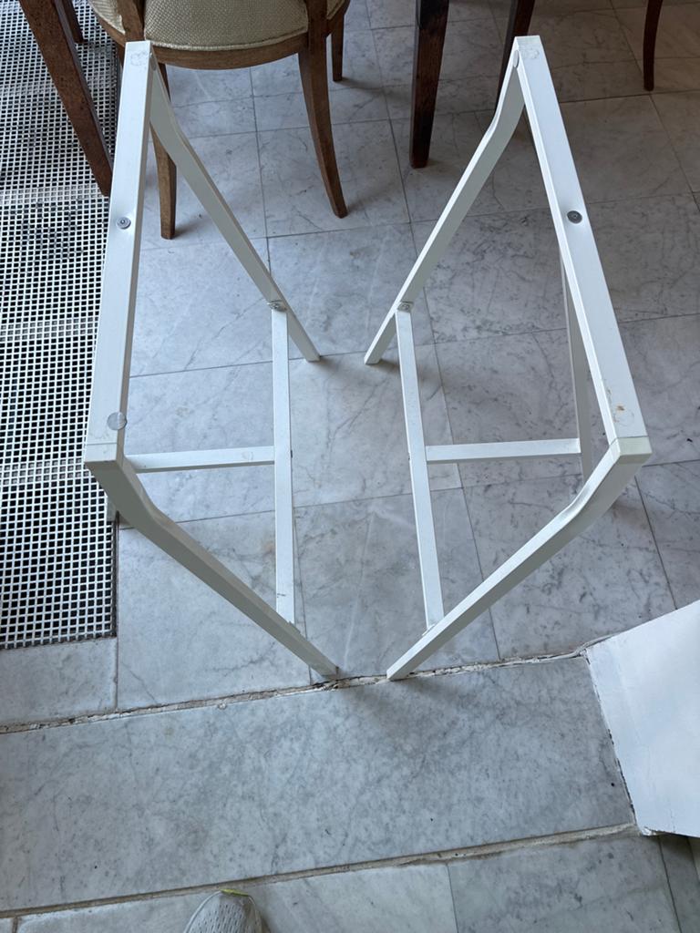 Twee IKEA schragen/tafelonderstellen nieuw, Huis en Inrichting, Ophalen, Zo goed als nieuw