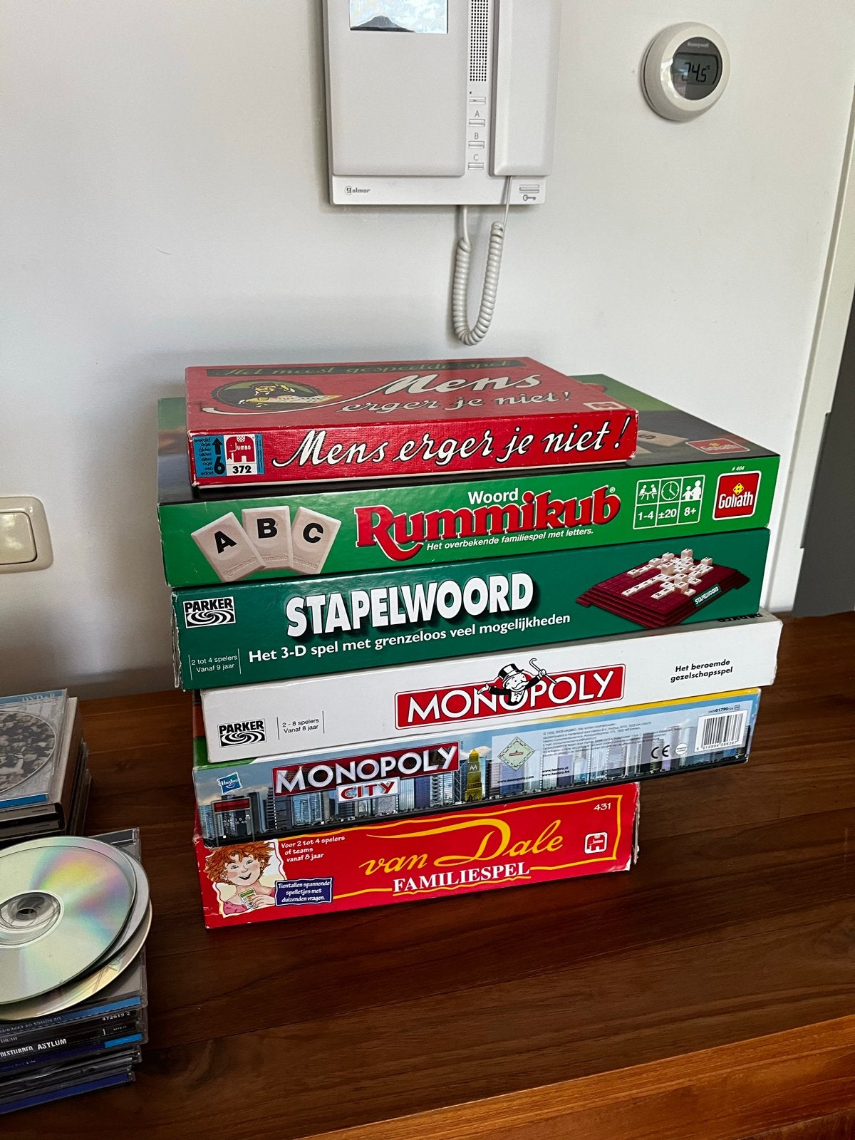 Leuke spellen voor gezellige familieavondjes, Hobby en Vrije tijd, Gezelschapsspellen | Bordspellen, Drie of vier spelers, Ophalen