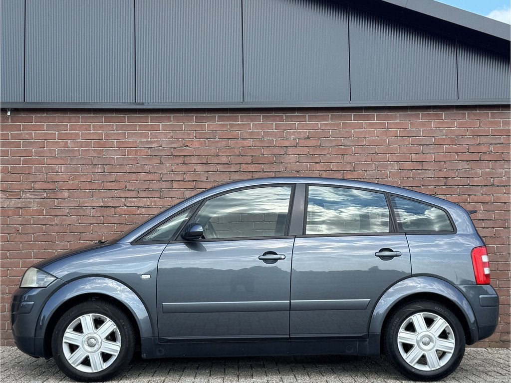 Audi A2 1.4 PRO LINE | CLIMA! | LM. VELGEN! (bj 2004), Auto's, Audi, Stof, Gebruikt, 4 cilinders, 4 stoelen