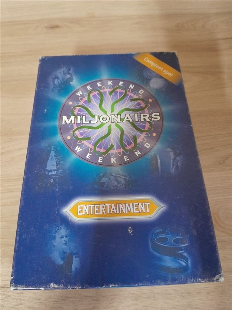 Weekend Miljonairs entertainment - s3566, Hobby en Vrije tijd, Gezelschapsspellen | Bordspellen, Verzenden, Zo goed als nieuw
