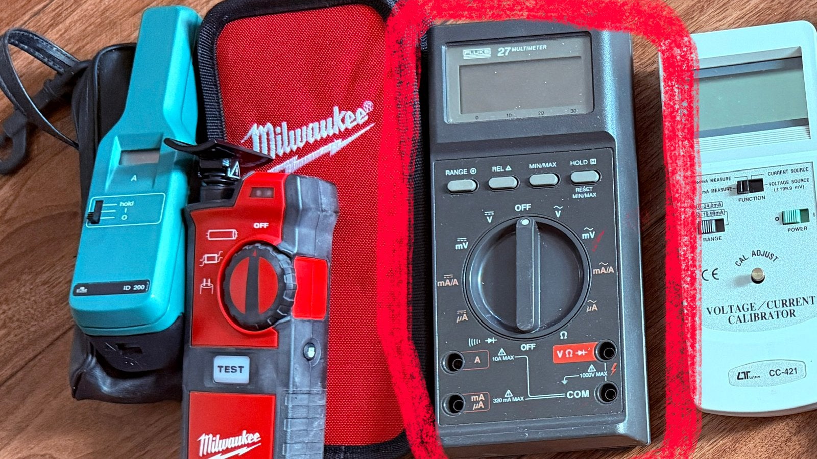 Fluke 27 Universeel Multimeter, Verzenden, Gebruikt, Multimeter