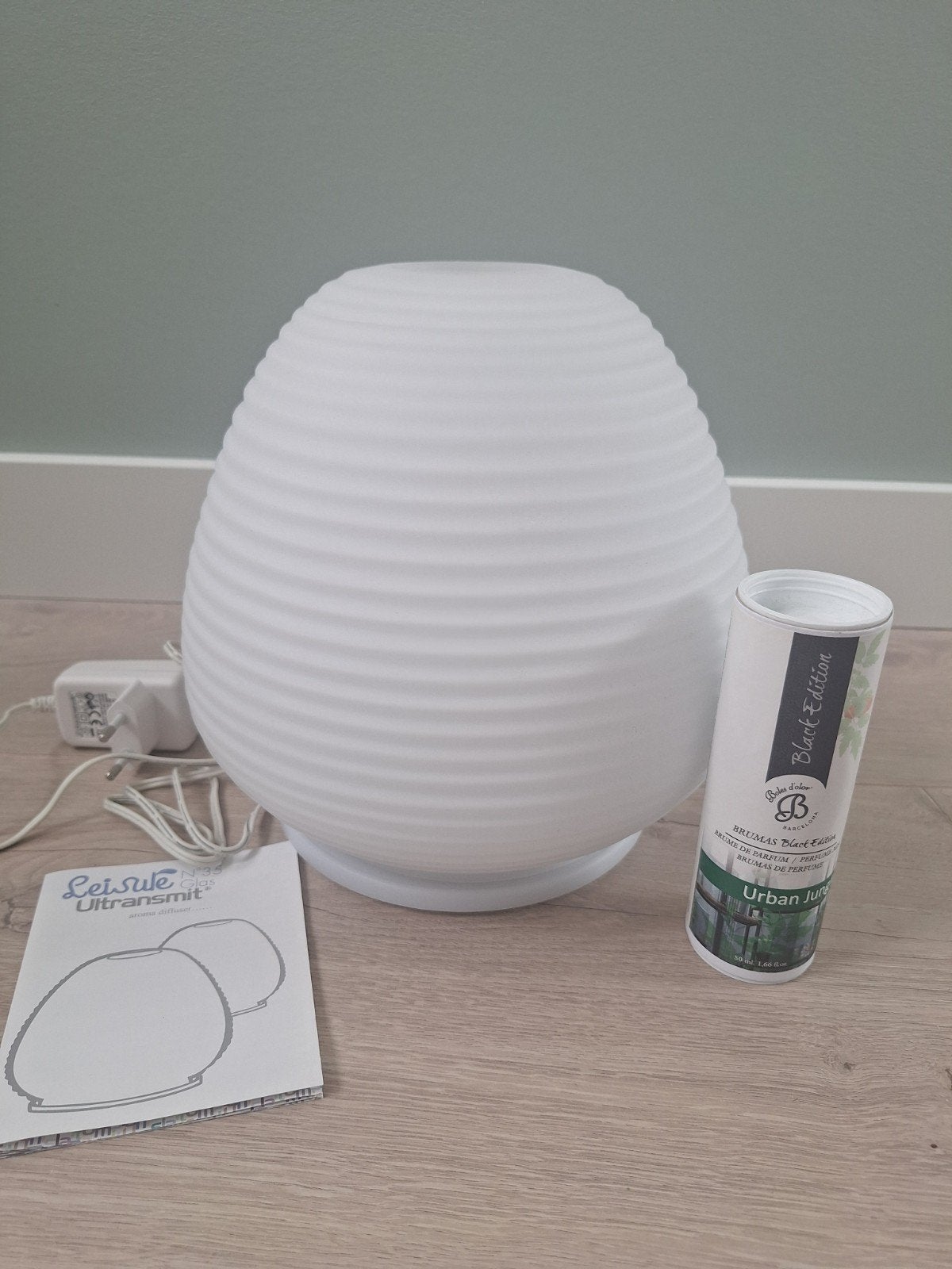 Nieuwe Aroma diffuser Leisule, Ophalen of Verzenden, Nieuw, Wit, Glas