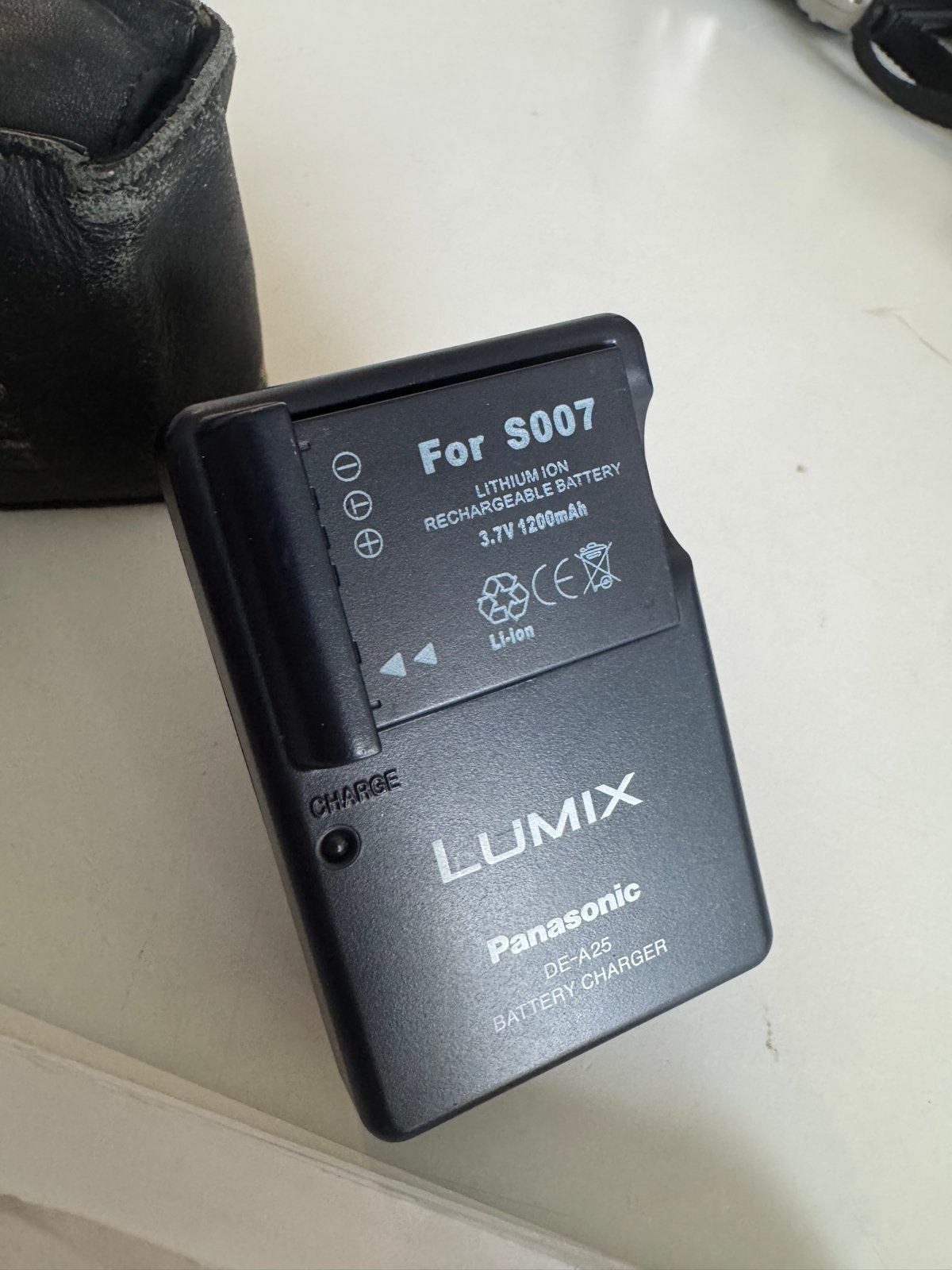 Panasonic DMC TZ1 met tasje, oplader en 2 batterijen, Gebruikt, Panasonic, Beeldstabilisatie, Ophalen of Verzenden