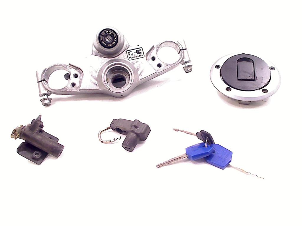 Slotenset Kawasaki ZZR 1200 2002-2005 (ZZR1200 ZX1200C) 2004, Kawasaki Motors Europe N.V., Gebruikt, Info@kawasaki.eu, Jacobus Spijkerdreef 1-3, Hoofddorp 2132 PZ, , Japan