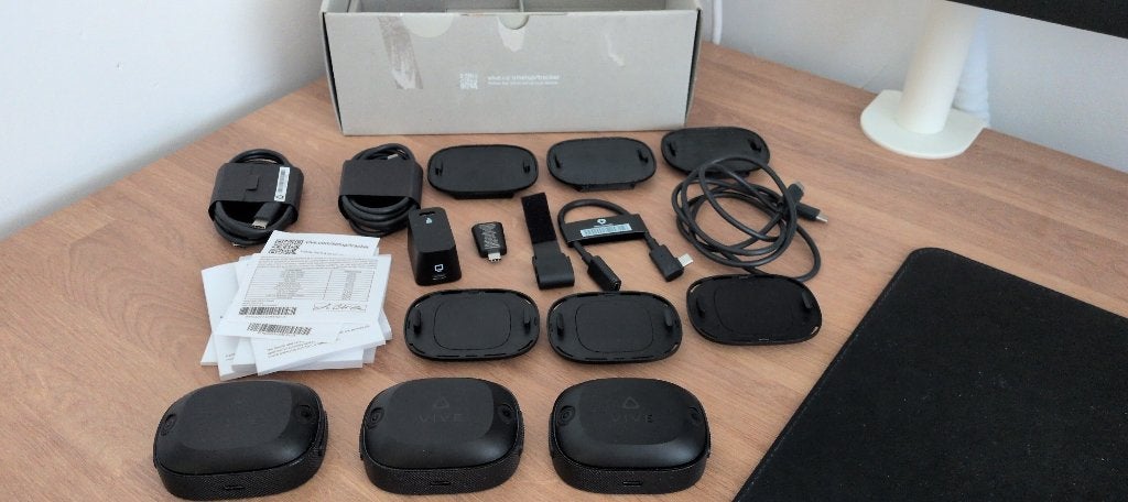 HTC VIVE Ultimate Tracker 3+1 Kit (VR Fullbody Trackers), Spelcomputers en Games, Virtual Reality, Ophalen of Verzenden, Zo goed als nieuw