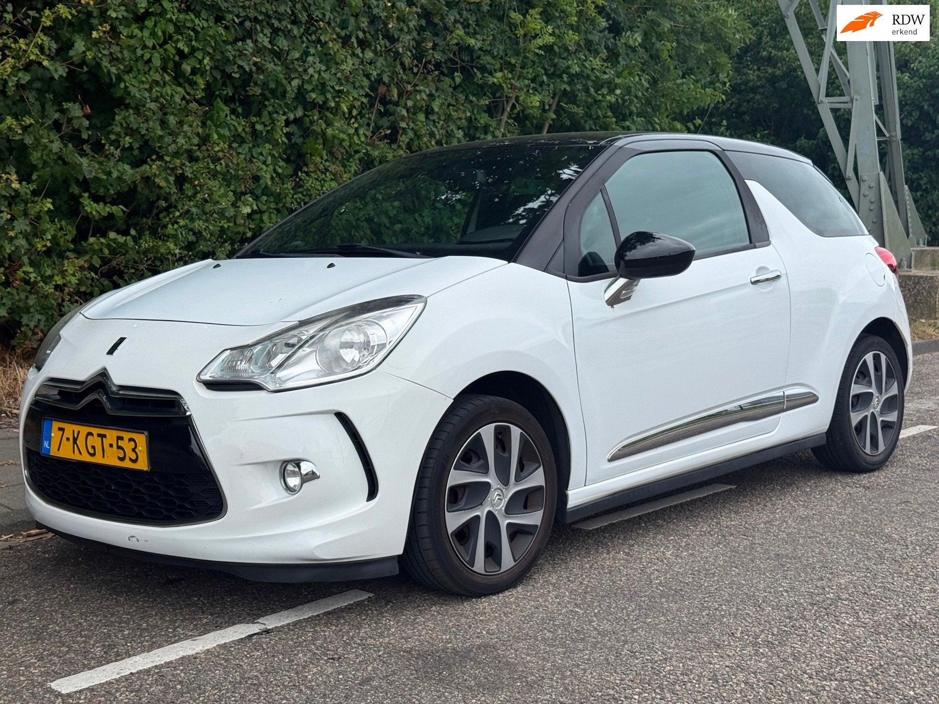 Citroen DS3 1.4 e-HDi Chic, Auto's, Citroën, Euro 5, Stof, Gebruikt, 4 cilinders