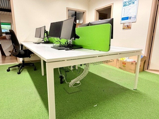 Bureel eiland voor 4 werkplekken., Ophalen, Gebruikt, Werkplek, Bureau