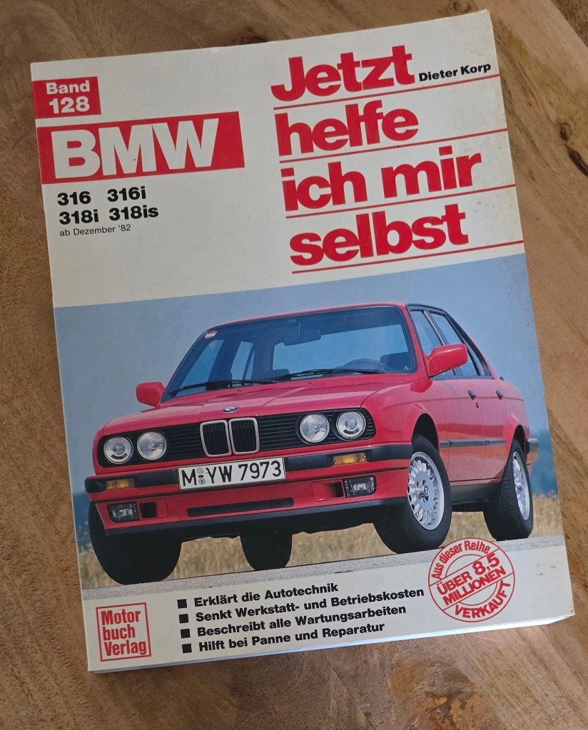 BMW 316 en 318 (ook i en is) reparatiehandboek., Ophalen