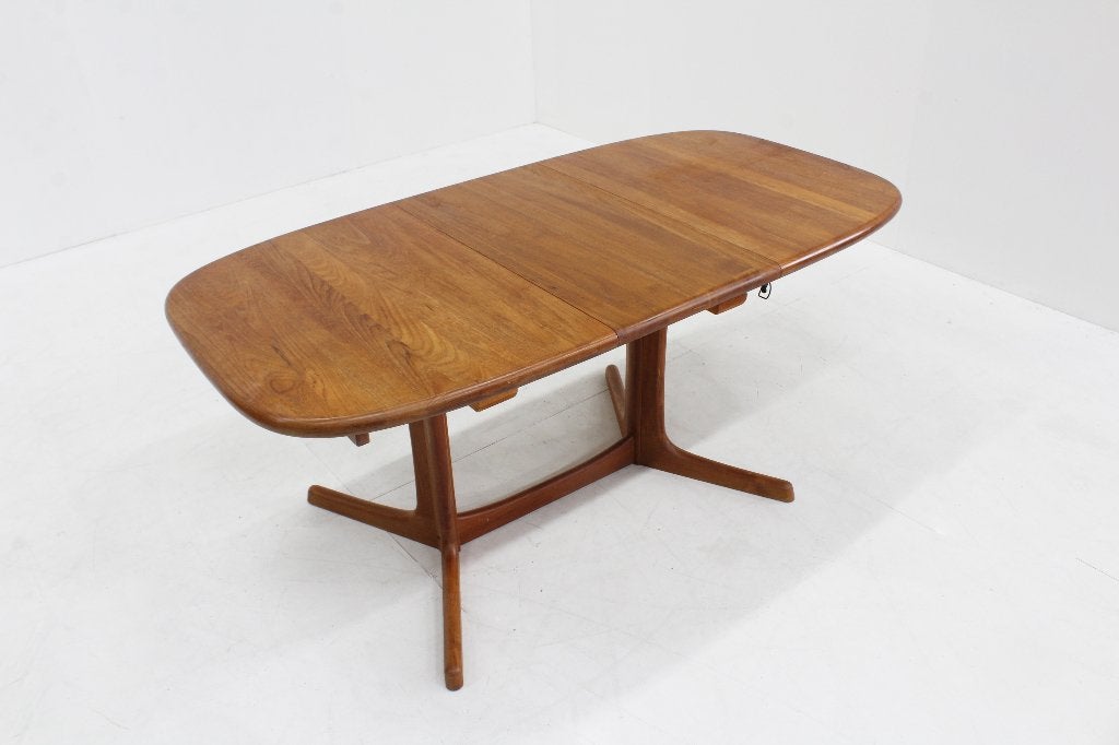 Vintage deense ovalen uitschuifbare eettafel  Dyrlund  teak, Gebruikt, 100 tot 150 cm, Ophalen of Verzenden, Vijf personen of meer