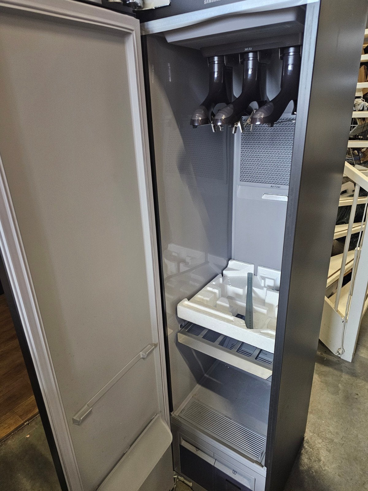 Samsung DF60A8500WG Bespoke AirDresser Kledingverzorgingssys, Samsung Electronics Benelux, Info.nl@samsung.com, Ophalen of Verzenden