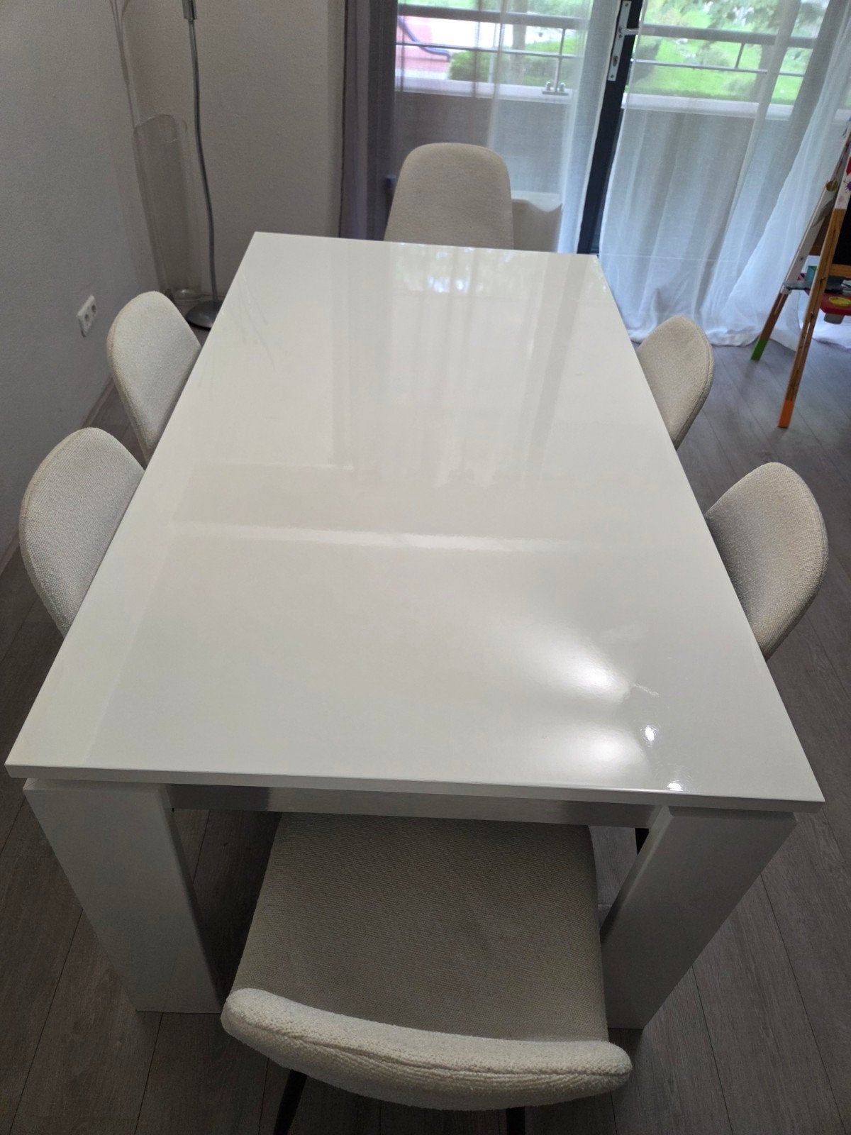 Uitschuifbare eettafel wit hoogglans, Huis en Inrichting, Ophalen, Overige materialen, Modern, Hoogglans, 50 tot 100 cm