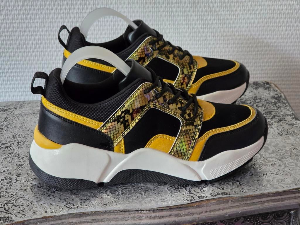 Claudia Ghizzani dames sneakers met slangenprint maat 38, Claudia Ghizzani, Zwart, Nieuw, Ophalen of Verzenden