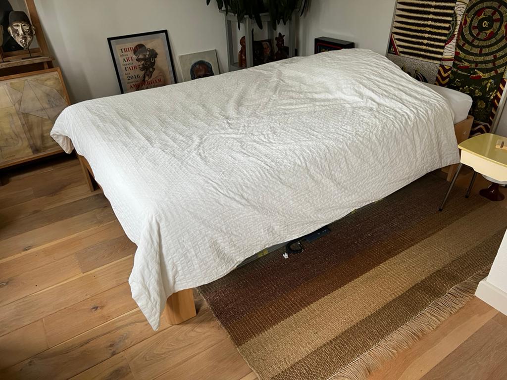 Houten frame bed, twijfelaar, Huis en Inrichting, Slaapkamer | Bedden, Ophalen, Gebruikt, 140 cm, Twijfelaar