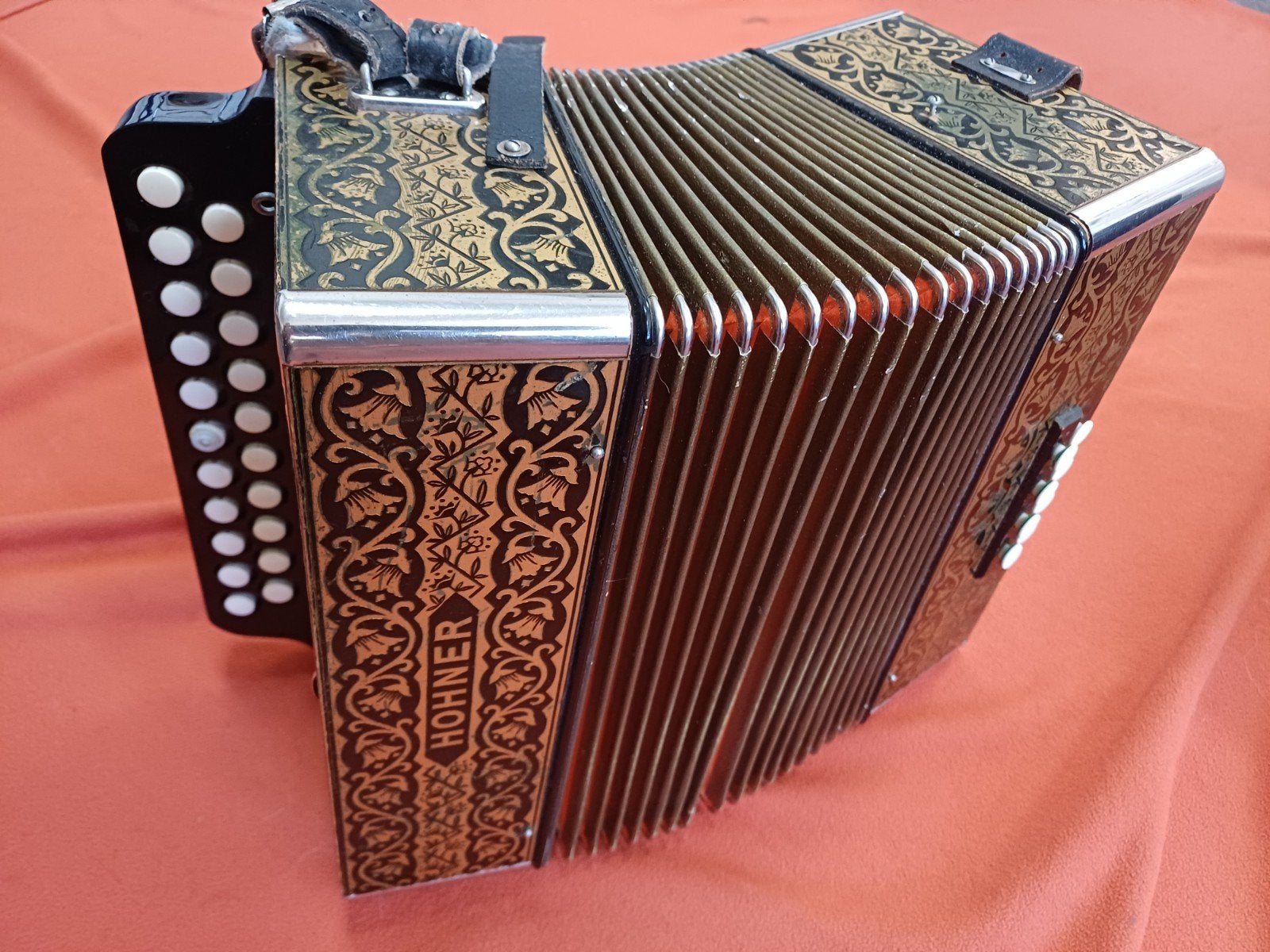 Hohner trekzak te koop, Muziek en Instrumenten, Ophalen, Overige formaten, Met koffer, Zo goed als nieuw