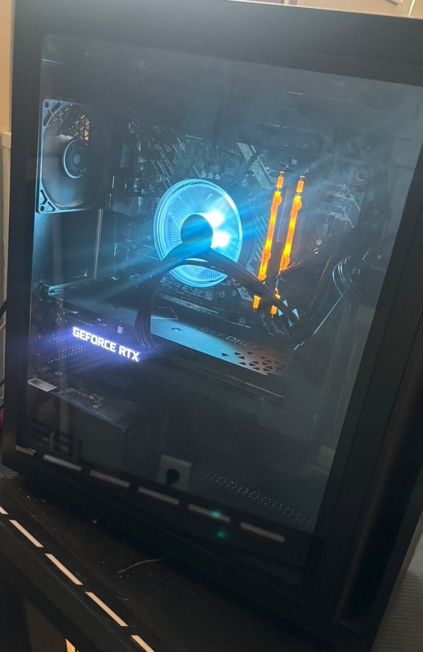 Gaming pc, Computers en Software, Desktop Pc's, Ophalen, Zo goed als nieuw, Gaming