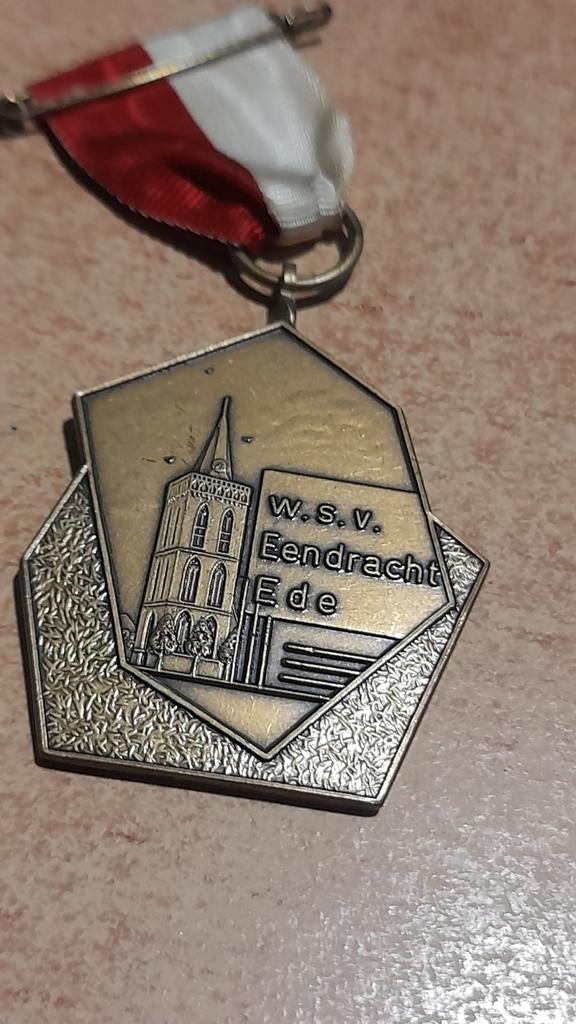 Medaille WSV Eendracht Ede, Verzenden
